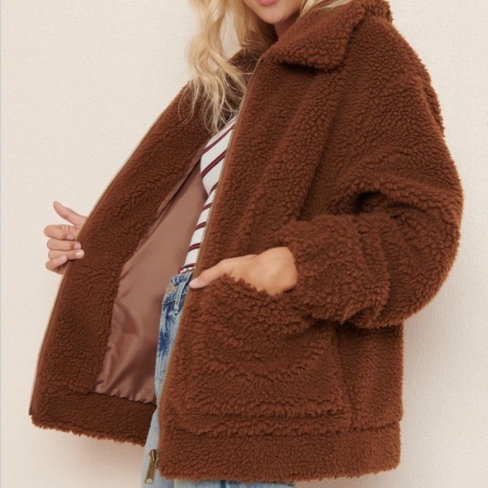 🟢 Garage Brown Teddy Jacket - Size XS/S